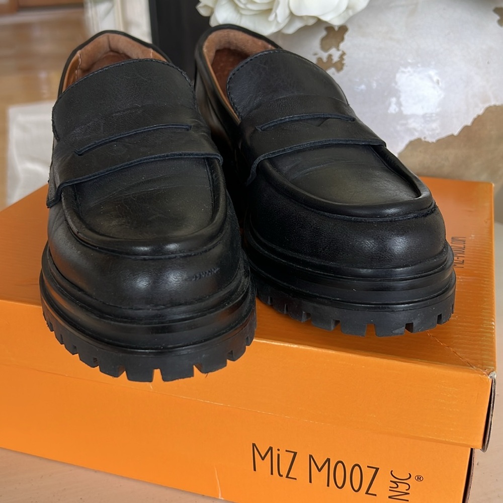Miz Mooz Legend Black Ladies Loafers sz 38 - Picture 7 of 11